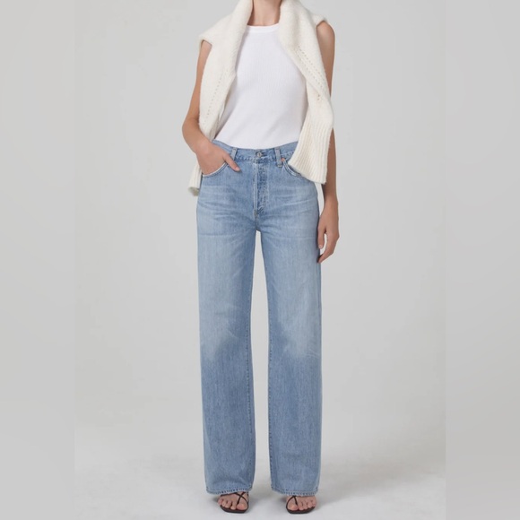 Citizens Of Humanity Denim - Citizens of Humanity Light Wash Wide Leg Annina Jean Size 29